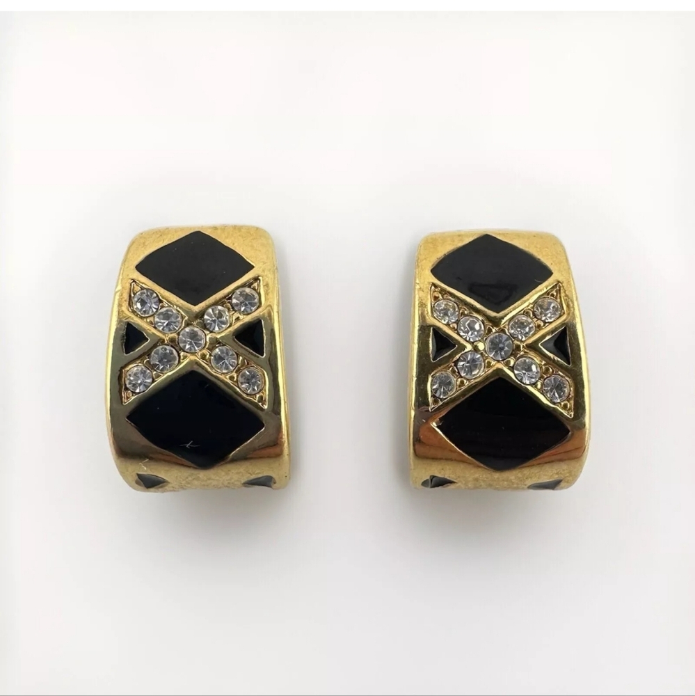 .25” Avon Vintage Gold Tone Black Enamel Crystal Accent Criss Cross Earrings